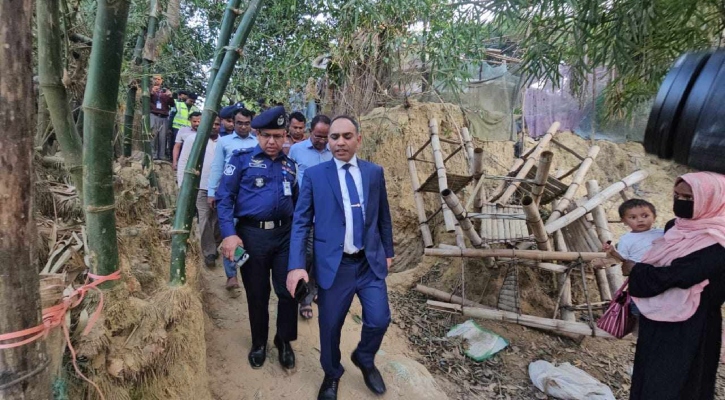 নাইক্ষ্যংছড়ি সীমান্তের ২৪০ পরিবারকে সরিয়ে নেওয়ার নির্দেশ প্রশাসনের